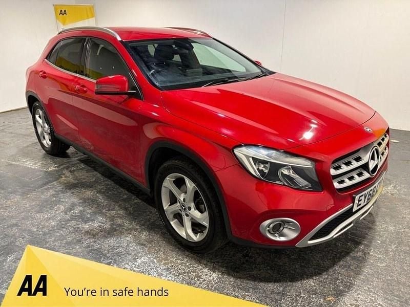 Red Used 2018 Mercedes GLA200 SUV | £12,500 (Good price) - Image 1/3