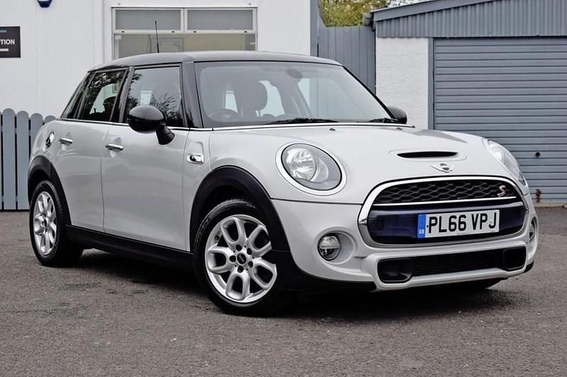 Used 2017 Mini Cooper S Hatchback | £8,995 (Fair price) - Image 1/1