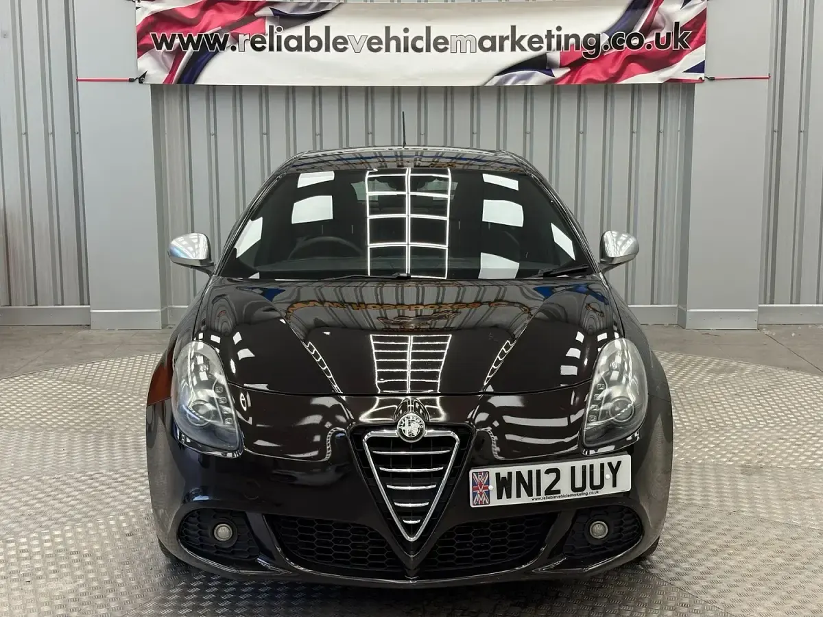 Used Alfa Romeo Giulietta Veloce 140 HP (102 kW) 2012 Black Hatchback