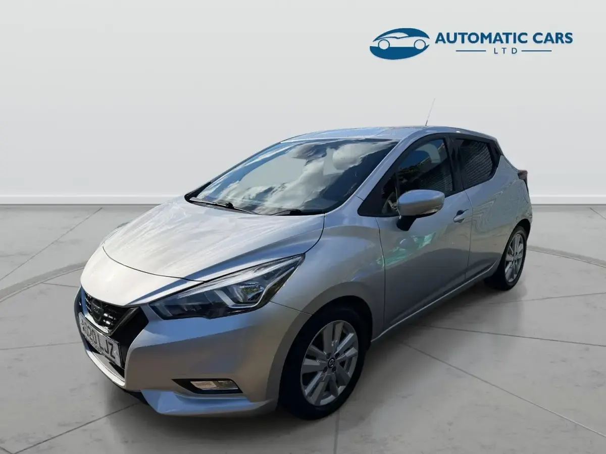 Używany Nissan Micra Acenta 2020 Srebrny Hatchback
