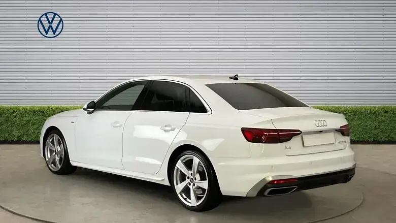 Used Audi A4 S-Line 204 HP (150 kW) 2024 White Sedan