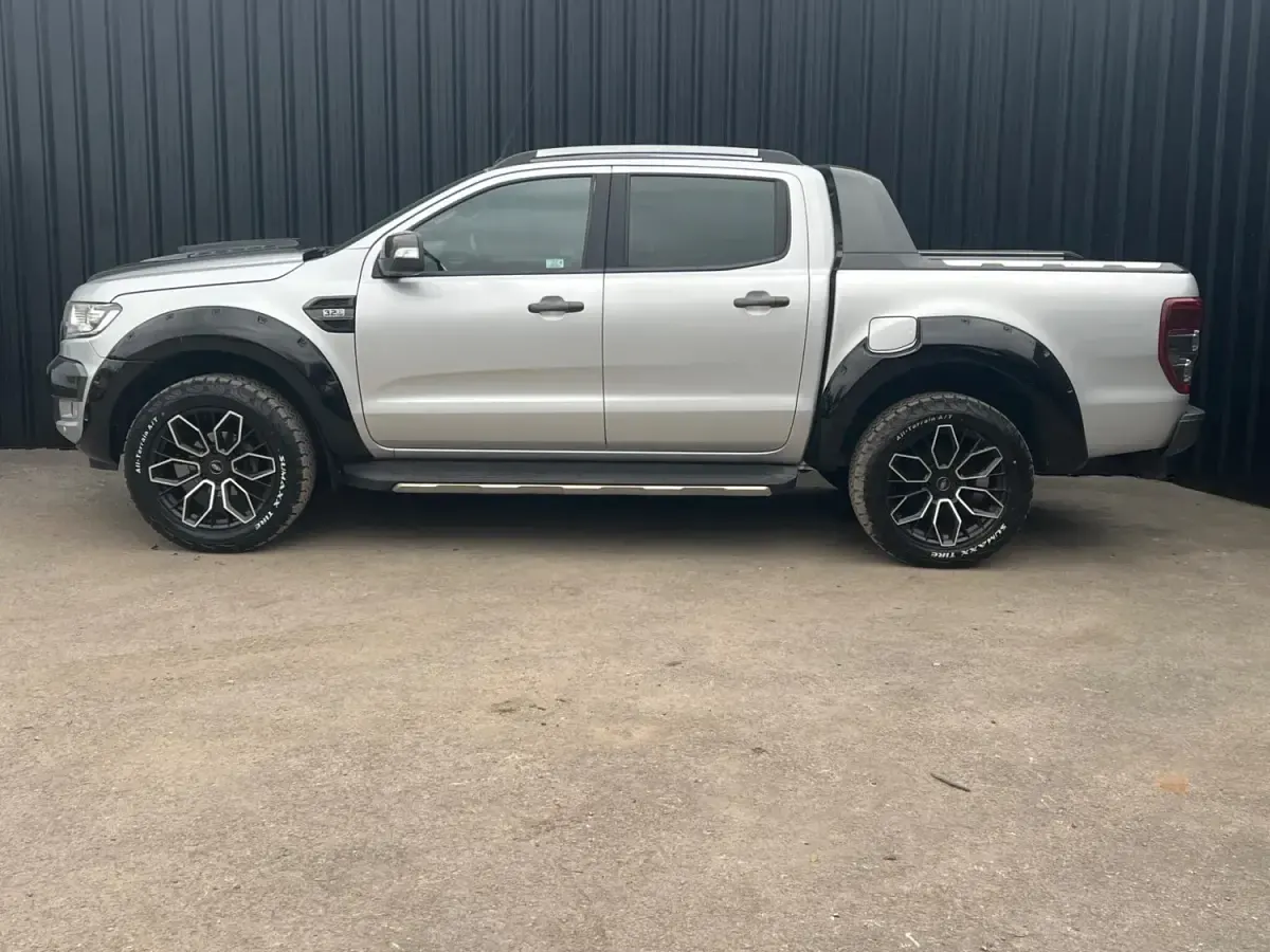 Second-hand Ford Ranger Wildtrack 200 CP (147 kW) 2019 Argintiu Pickup