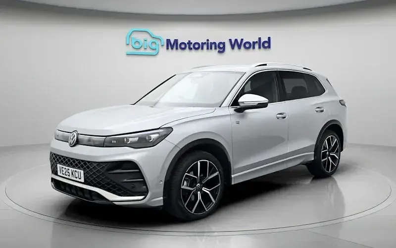 Used VW Tiguan R-line 150 HP (110 kW) 2025 Silver SUV