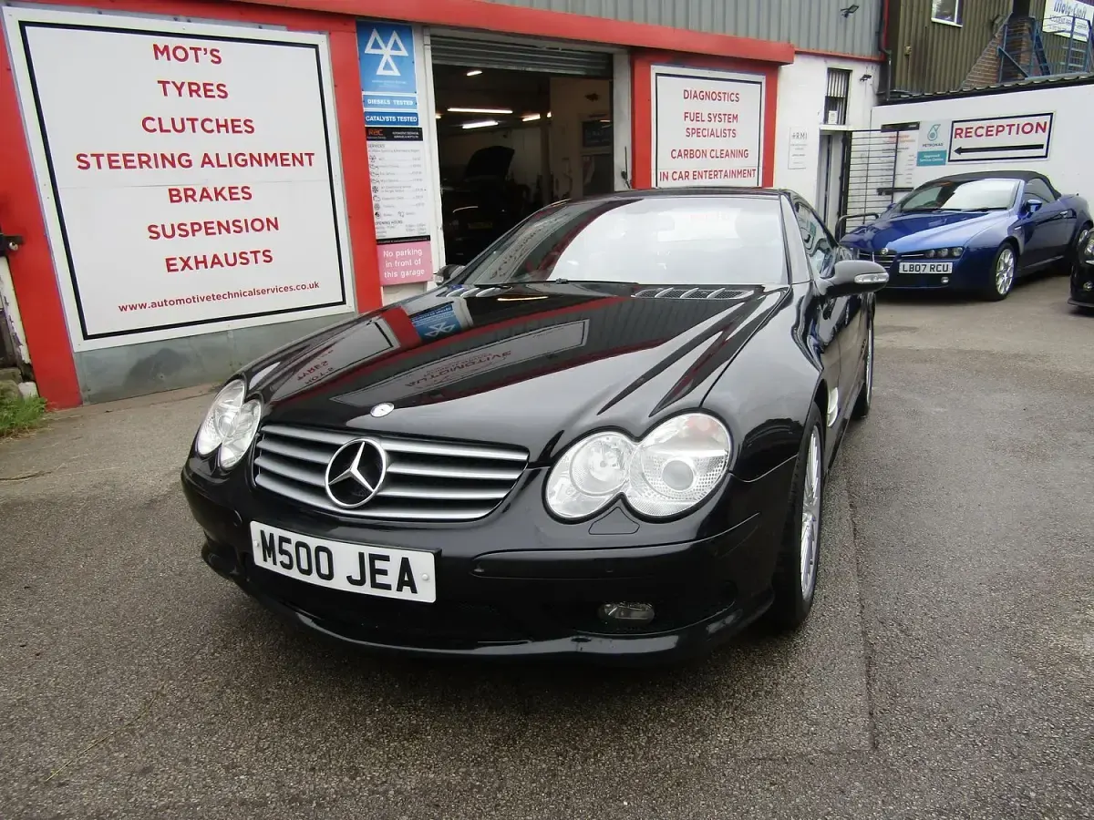 Used Mercedes SL500 2002 Black Cabriolet