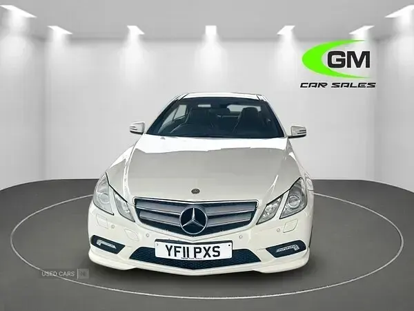 Used Mercedes E250 2011 White Coupe