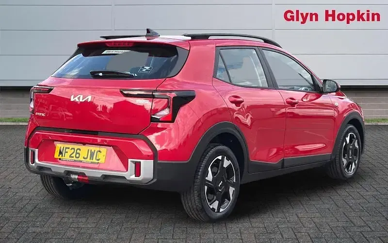 Used Kia Stonic 99 HP (72 kW) 2026 Red SUV