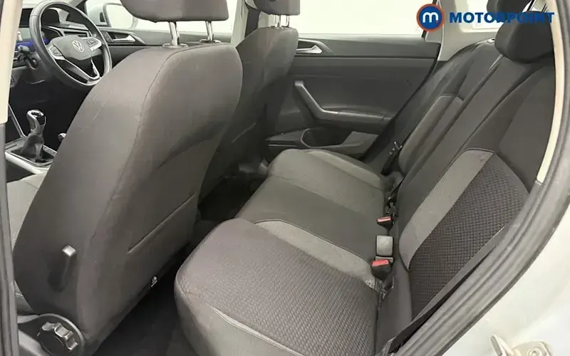 Used VW Taigo Life 95 HP (69 kW) 2023 Silver SUV