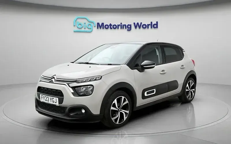 Begagnad Citroën C3 PureTech 110 HK (80 kW) 2023 Beige Halvkombi