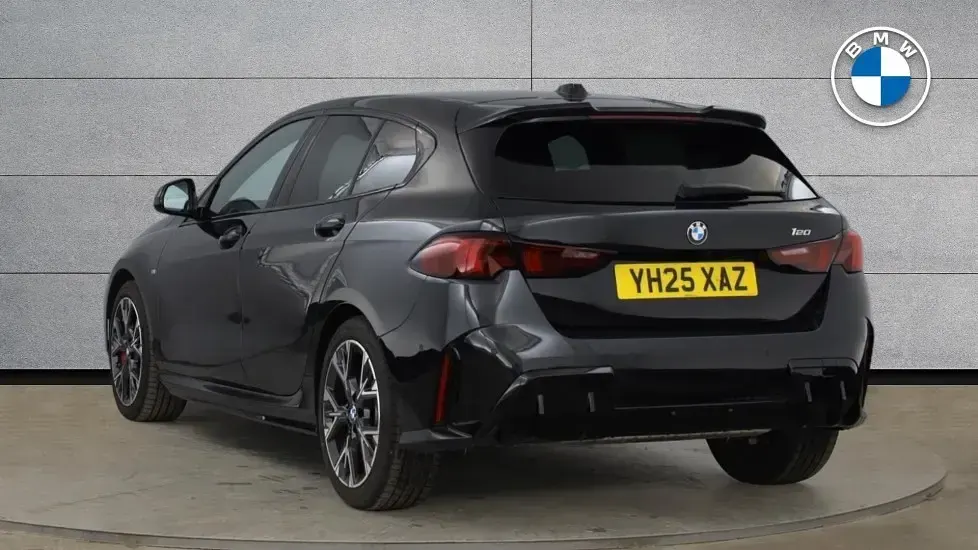 Used BMW 120 M Sport 168 HP (123 kW) 2025 Black Hatchback