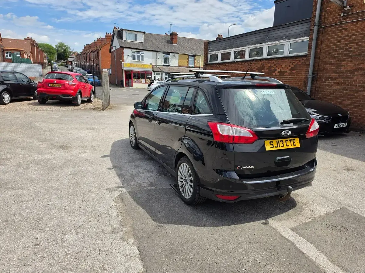 Used Ford Grand C-Max Titanium 2013 Black MPV