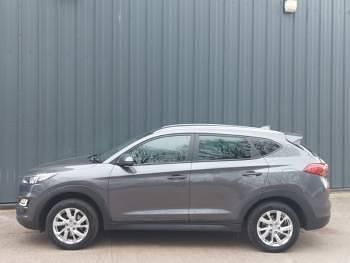 Used Hyundai Tucson SE 132 HP (97 kW) 2018 Grey SUV