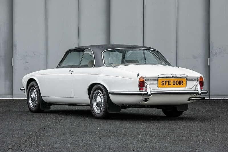 Used Daimler Sovereign 1976 White