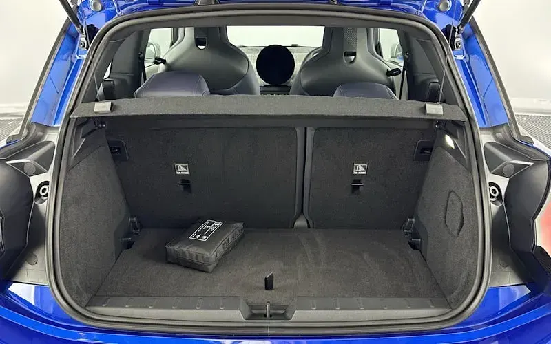 New Mini Cooper Exclusive 135 kW (184 HP) 2026 Blue Hatchback