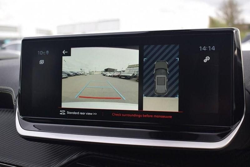 Used Peugeot 2008 Premium 130 HP (95 kW) 2022 Black SUV