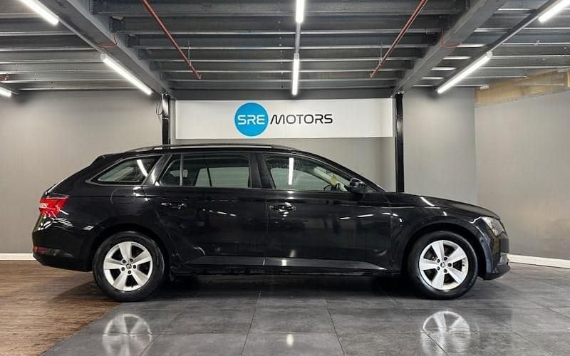 Used Skoda Superb 120 HP (88 kW) 2018 Hatchback