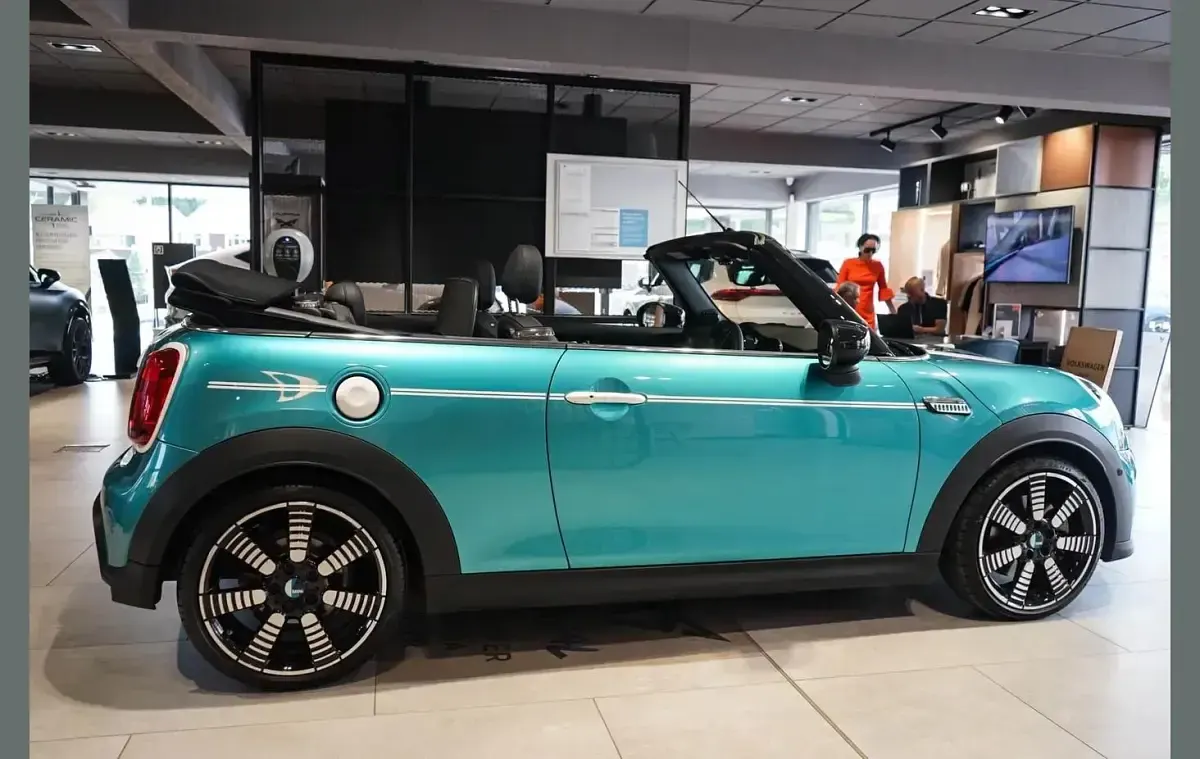 Used Mini Cooper S Cabriolet 176 HP (129 kW) 2023 Blue Cabriolet