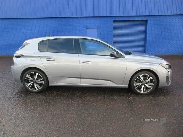 Used Peugeot 308 Allure 130 HP (95 kW) 2023 Grey Hatchback