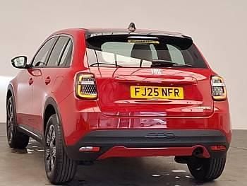 Used Fiat 600 100 HP (73 kW) 2025 Red SUV