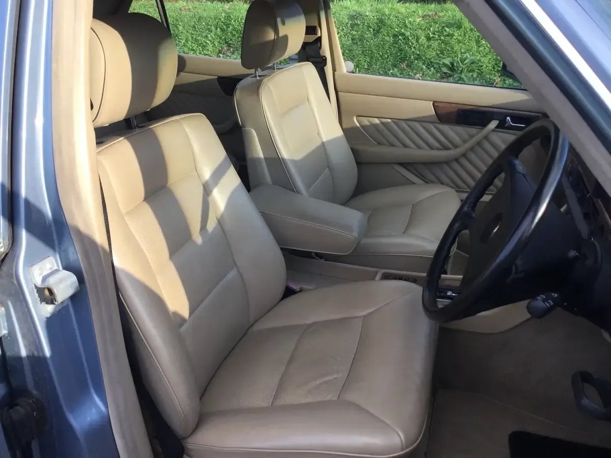 Used Mercedes S420 SE 1989 Diamond blue metallic Sedan