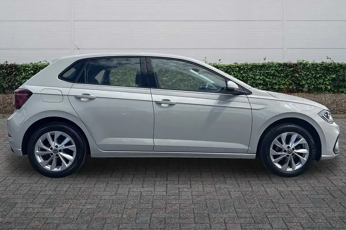 Used VW Polo Style 95 HP (69 kW) 2023 Grey Hatchback