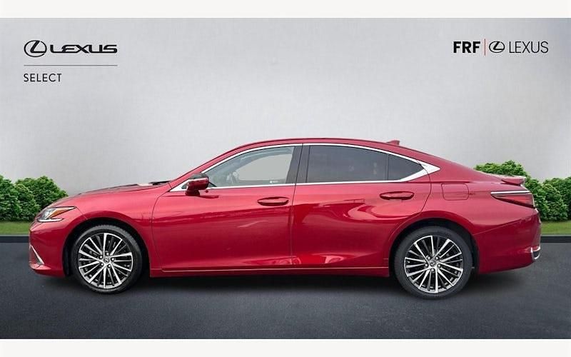 Used Lexus ES300H 218 HP (160 kW) 2021 Sedan