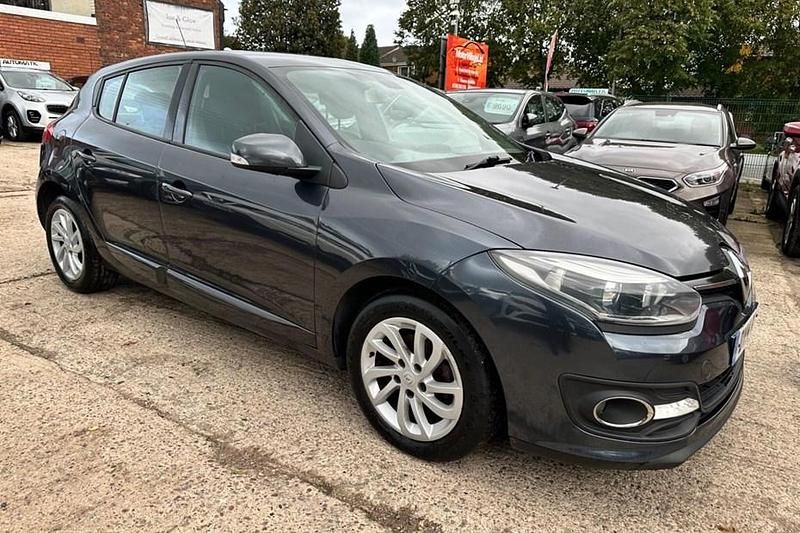 Grey Used 2014 Renault Mégane III Dynamique Hatchback | £1,300 (Super price) - Image 1/1