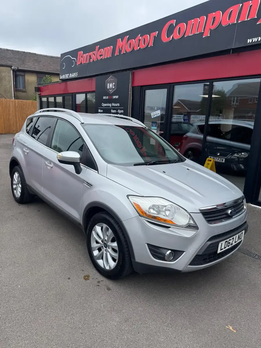 Used Ford Kuga Titanium 140 HP (102 kW) 2012 Silver SUV