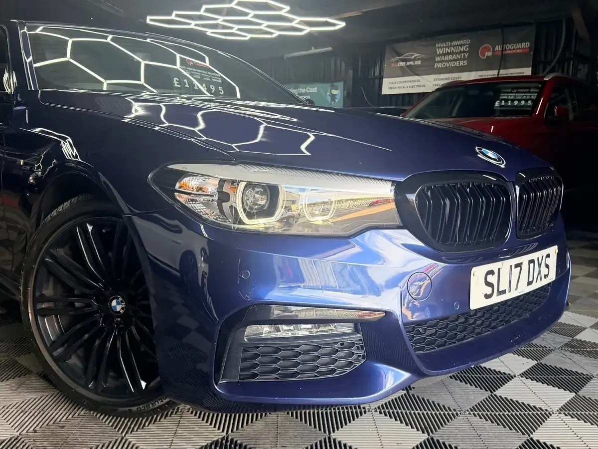 Usado BMW 520 M Sport 2017 Azul Berlina