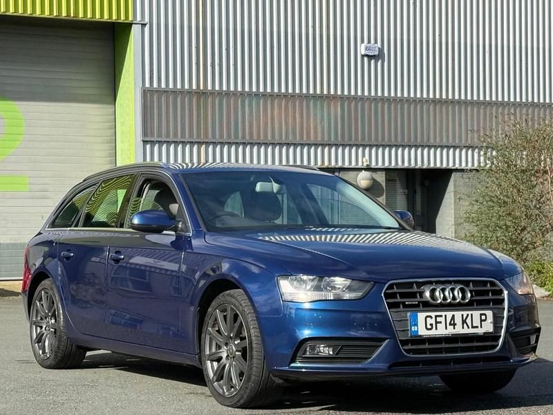 Used Audi A4 2014 Blue Estate