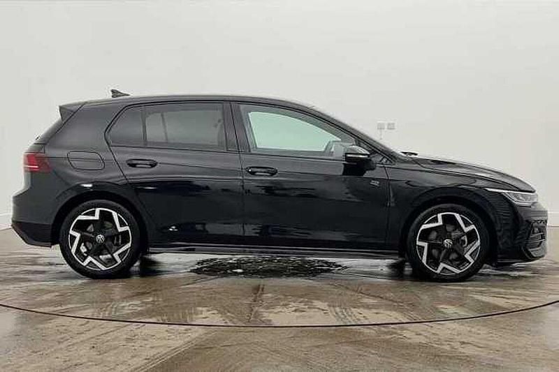 Used VW Golf VIII 150 HP (110 kW) 2025