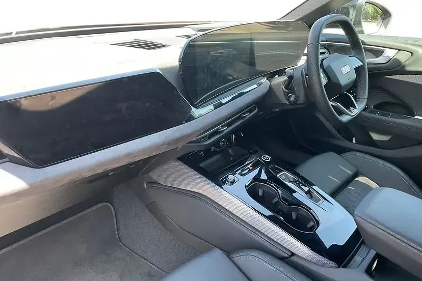 Used Audi A5 Comfort 204 HP (150 kW) 2026 Grey Estate