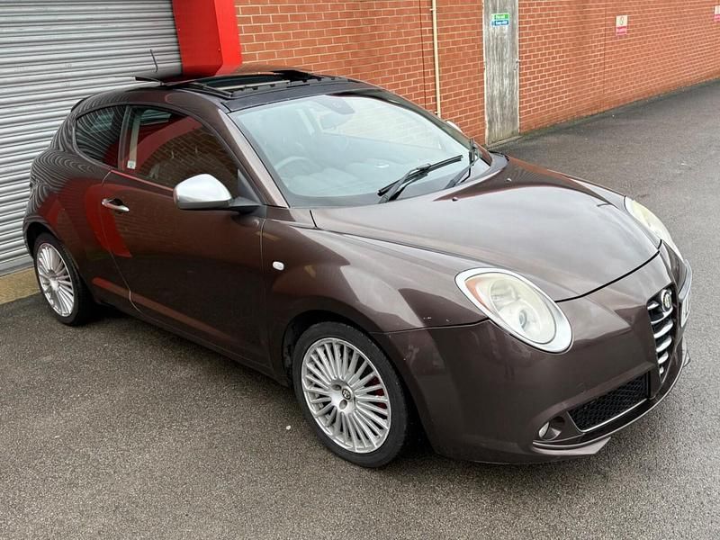 Used Alfa Romeo MiTo Distinctive 135 HP (99 kW) 2012 Bronze Hatchback