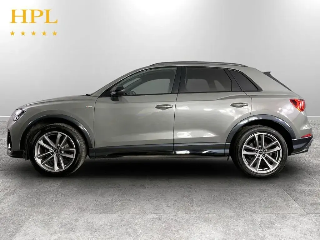 Used Audi Q3 Black Edition 150 HP (110 kW) 2022 Grey SUV
