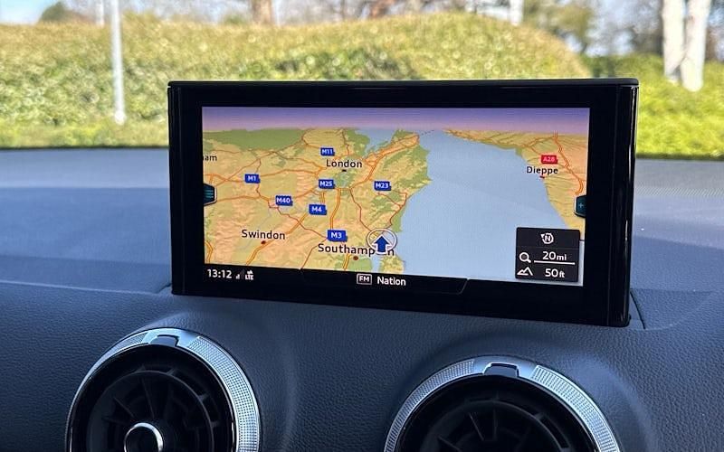 Used Audi Q2 S-Line 150 HP (110 kW) 2026 SUV