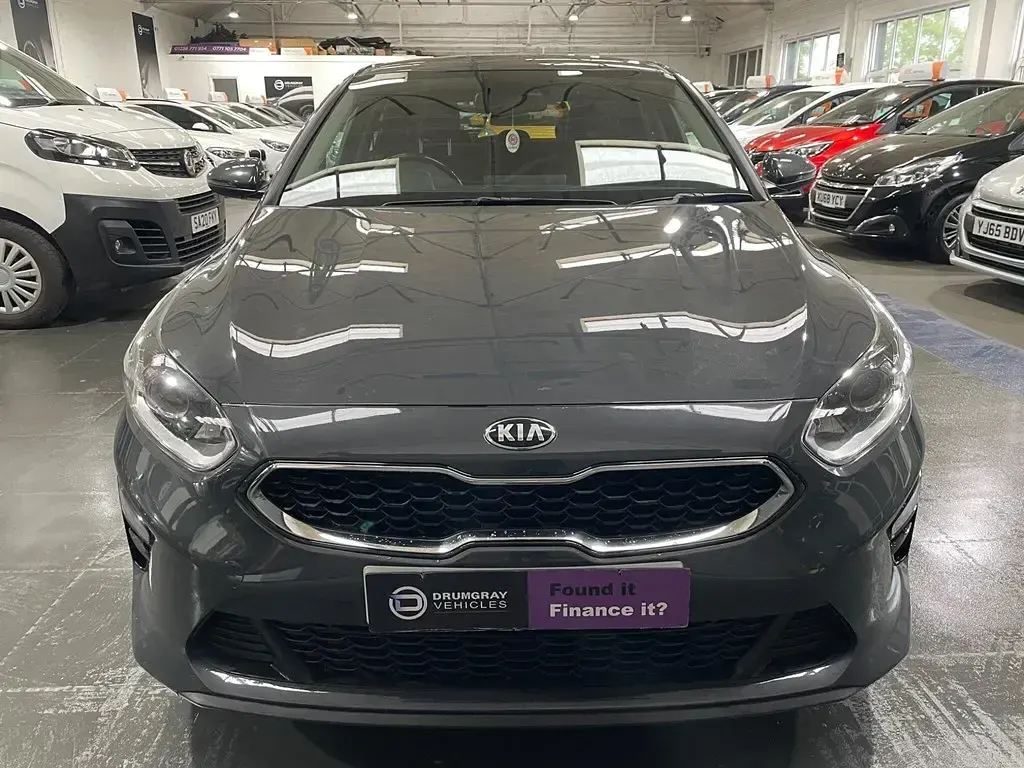 Używany Kia Ceed 2020 Szary Hatchback