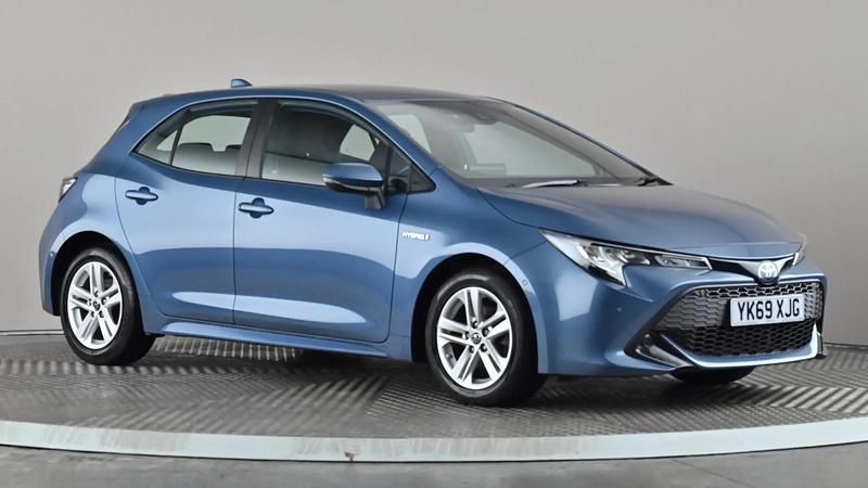 Blue Used 2019 Toyota Corolla Hatchback | £13,298 (Fair price) - Image 1/4