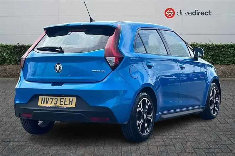Used MG MG3 Excite 106 HP (77 kW) 2023 Blue Hatchback