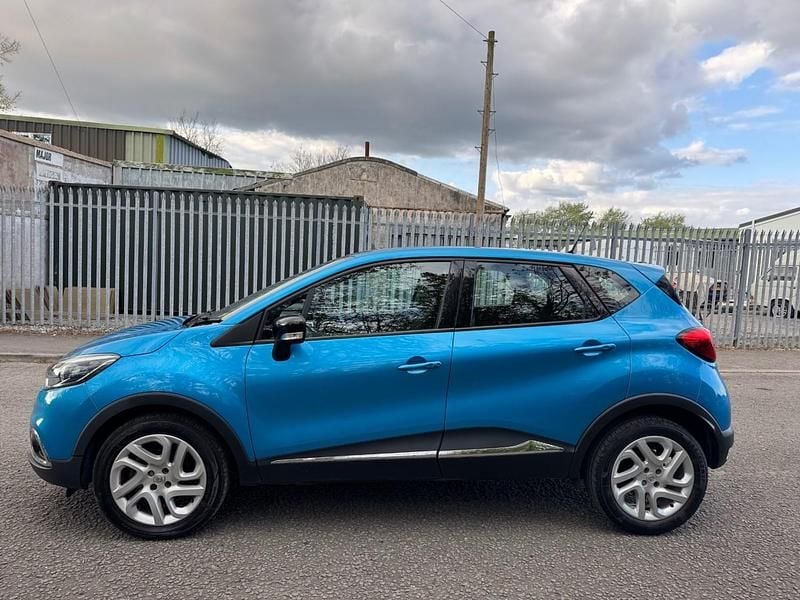 Used Renault Captur Dynamique 2017 Blue SUV