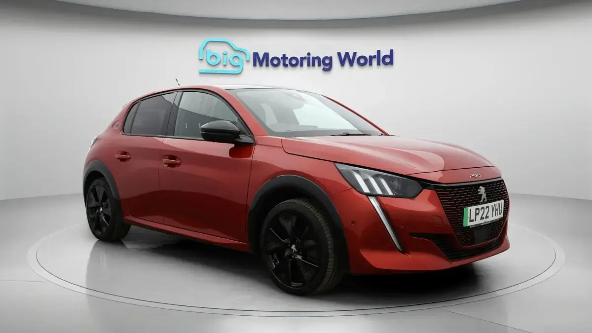 Used Peugeot e-208 GT 100 kW (136 HP) 2022 Hatchback