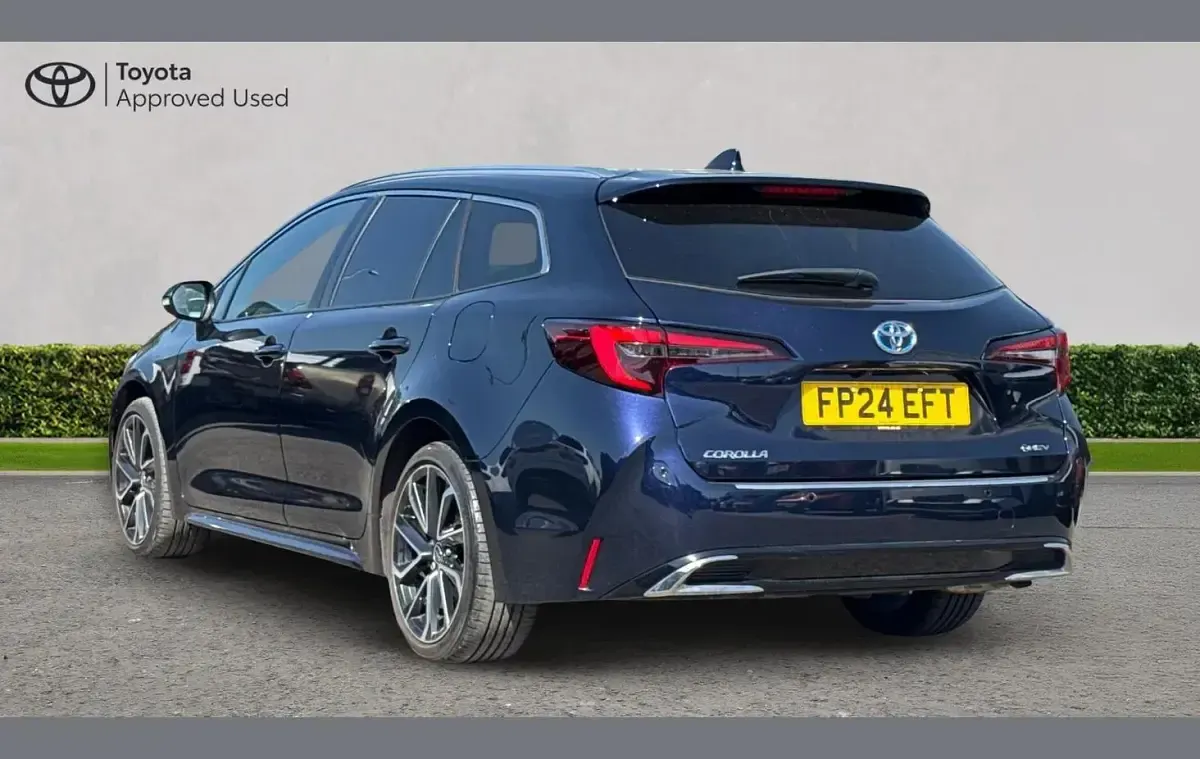 Used Toyota Corolla Sport 196 HP (144 kW) 2024 Obsidian blue Estate