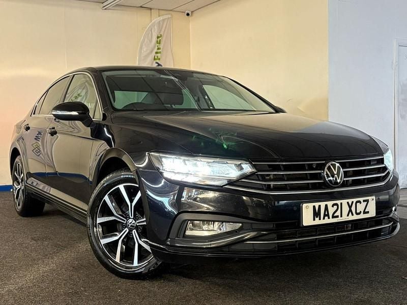 Used VW Passat SEL 150 HP (110 kW) 2021 Black Sedan