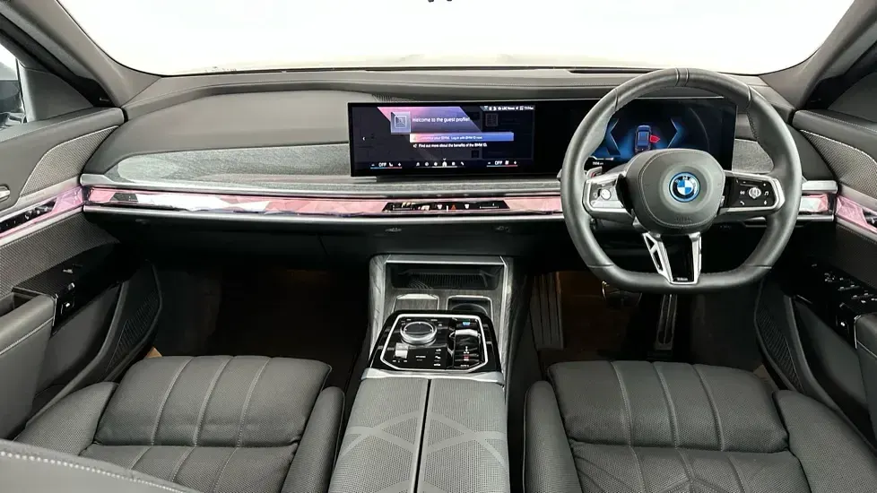 Used BMW i7 M Sport 394 kW (537 HP) 2025 Black Sedan