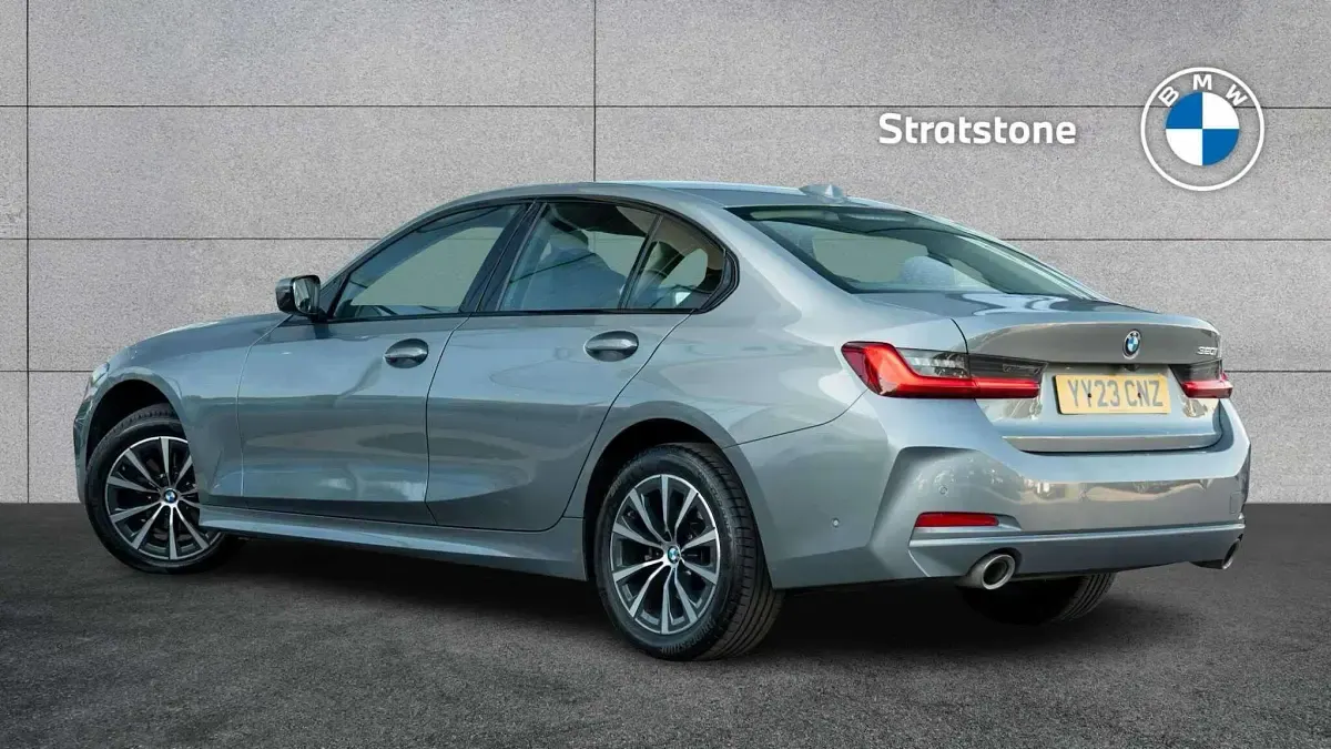 Used BMW 320 Sport Line 181 HP (133 kW) 2023 Grey
