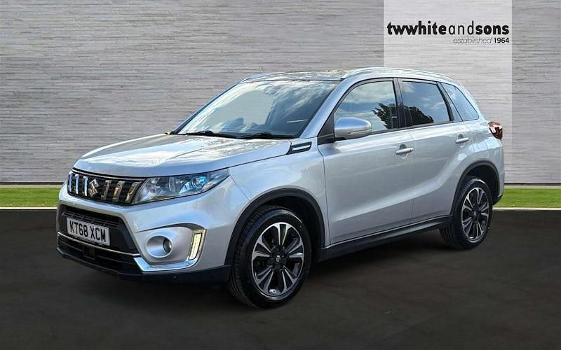 Silver Used 2018 Suzuki Vitara SZ5 SUV | £13,950 (A bit pricey) - Image 1/4