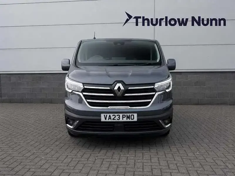 Used Renault Trafic 130 HP (95 kW) 2023 Grey