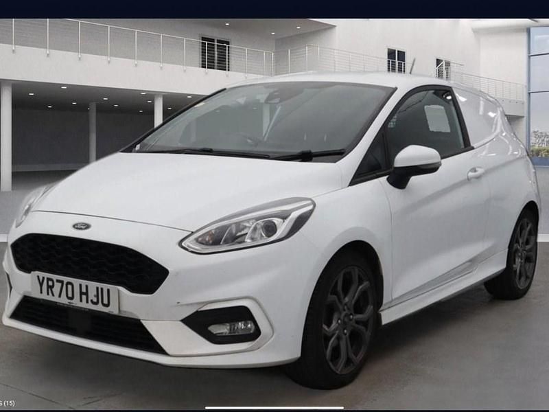 Used Ford Fiesta Sport 85 HP (62 kW) 2020 White Van