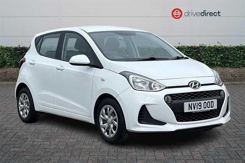 Used Hyundai i10 SE 88 HP (64 kW) 2019 White Hatchback