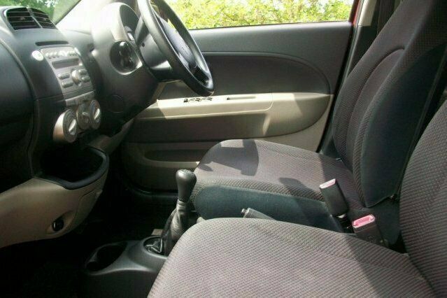 Used Daihatsu Sirion 68 HP (50 kW) 2006 Hatchback