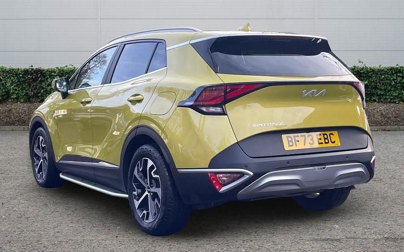 Used Kia Sportage 150 HP (110 kW) 2023 Yellow SUV