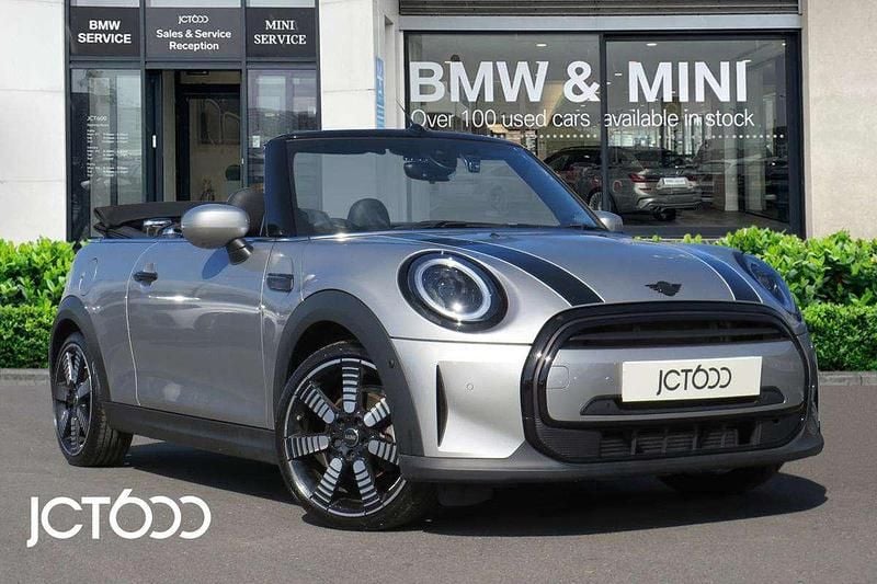 Silver Used 2024 Mini Cooper Cabriolet Exclusive Cabriolet | £25,250 (Fair price) - Image 1/4